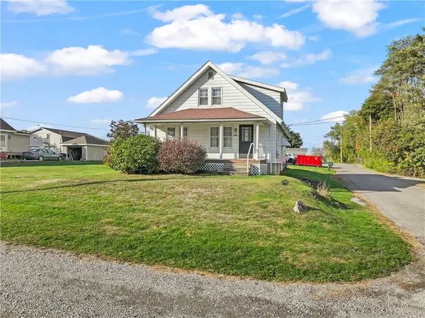 1040 Kanawha St, North Sewickley Twp, PA 16117