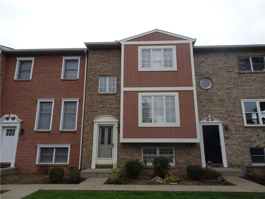 109 Canterbury Commons, White, PA 15701 - Image #2