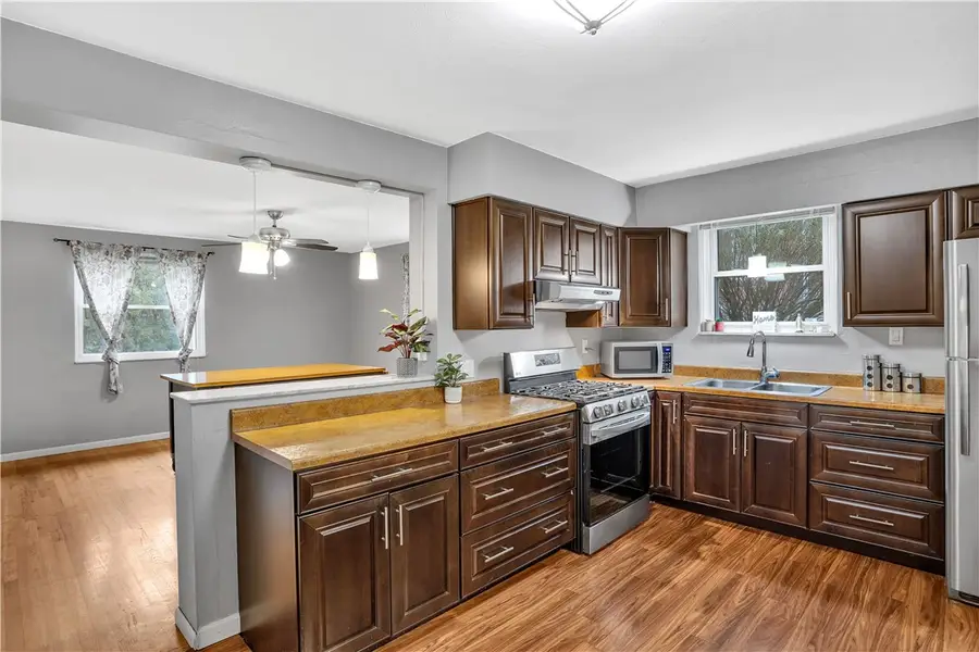 405 Antonelli Drive, Greenock, PA 15135 - Image #3