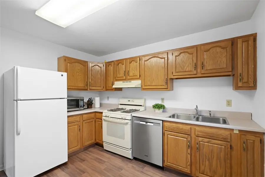 54 Price Rd, Presto, PA 15142 - Image #2