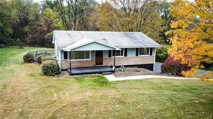 414 Holyoke Rd, Shanor Northvue, PA 16001 - Image #2