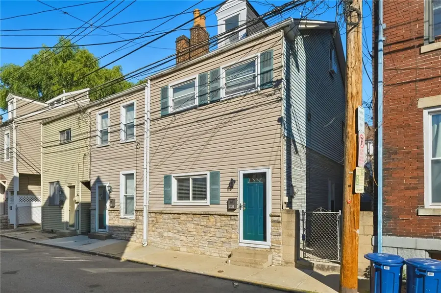 2327 Larkins Way, Pittsburgh, PA 15203 - Image #3