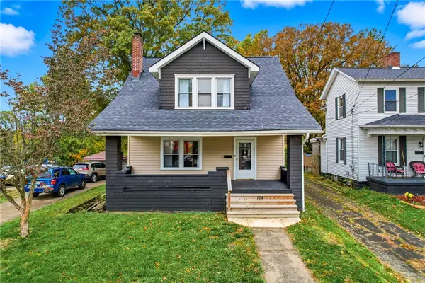 124 Wengler Ave, Sharon, PA 16146