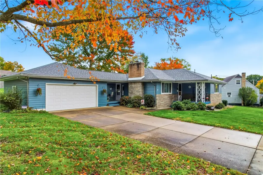 409 Patt Drive, Farrell, PA 16121 - Image #2