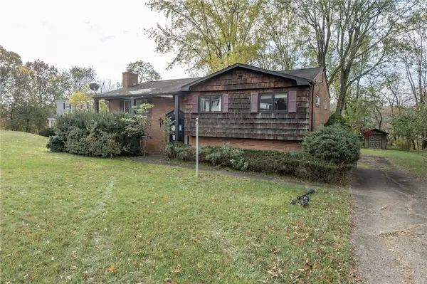 3308 Macintyre Dr, Murrysville, PA 15668