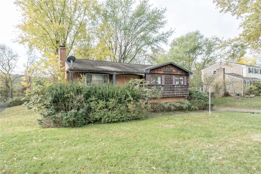 3308 Macintyre Dr, Murrysville, PA 15668 - Image #3