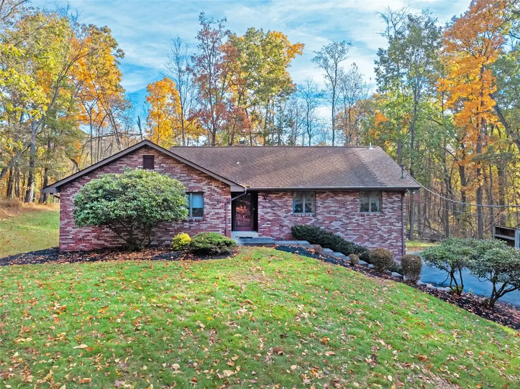 4677 Hilty Rd, Murrysville, PA 15668 - Image #1