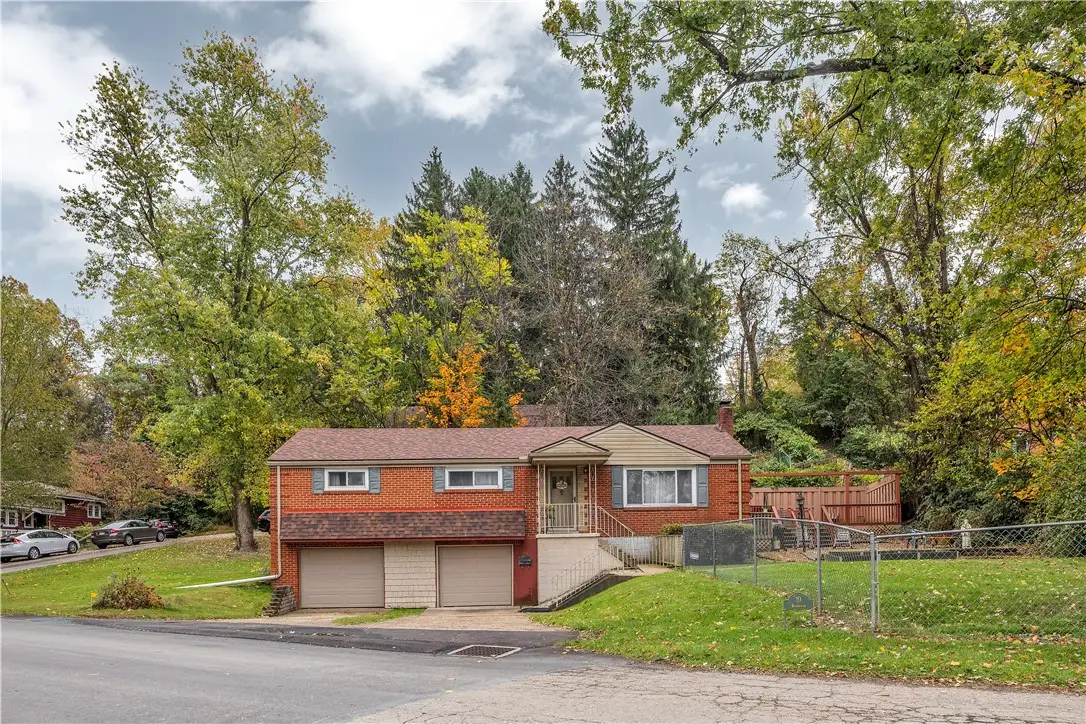 20 Broadhead Ave, Crafton, PA 15205 - Image #1