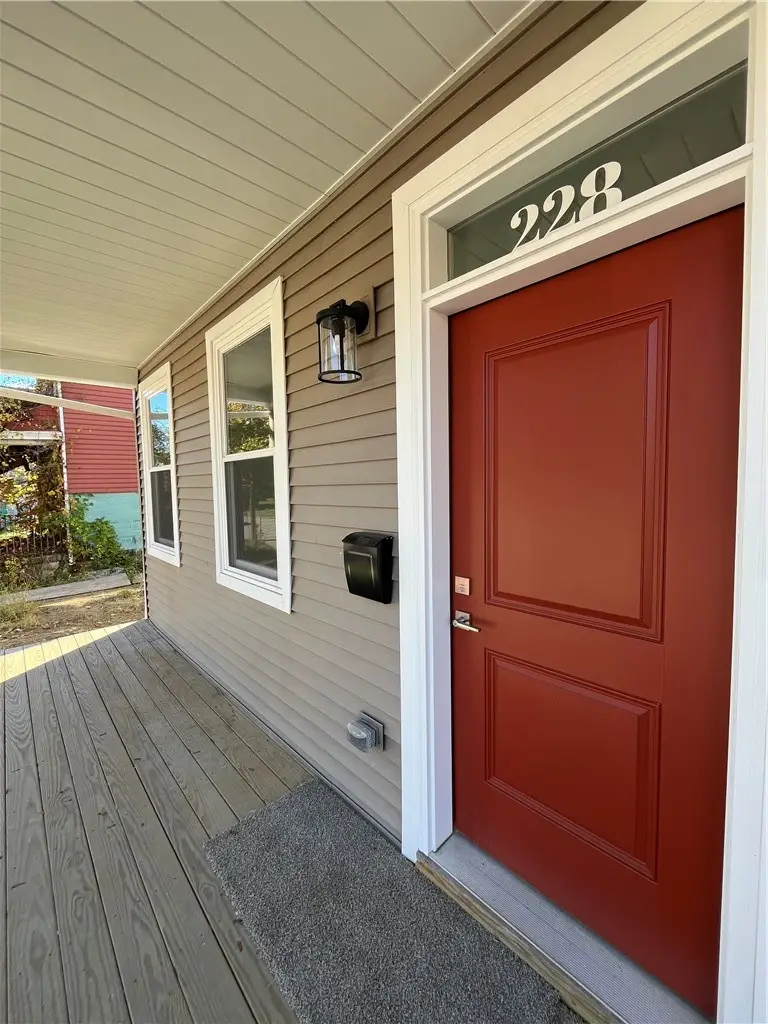 228 Mayflower St, Pittsburgh, PA 15206 - #2