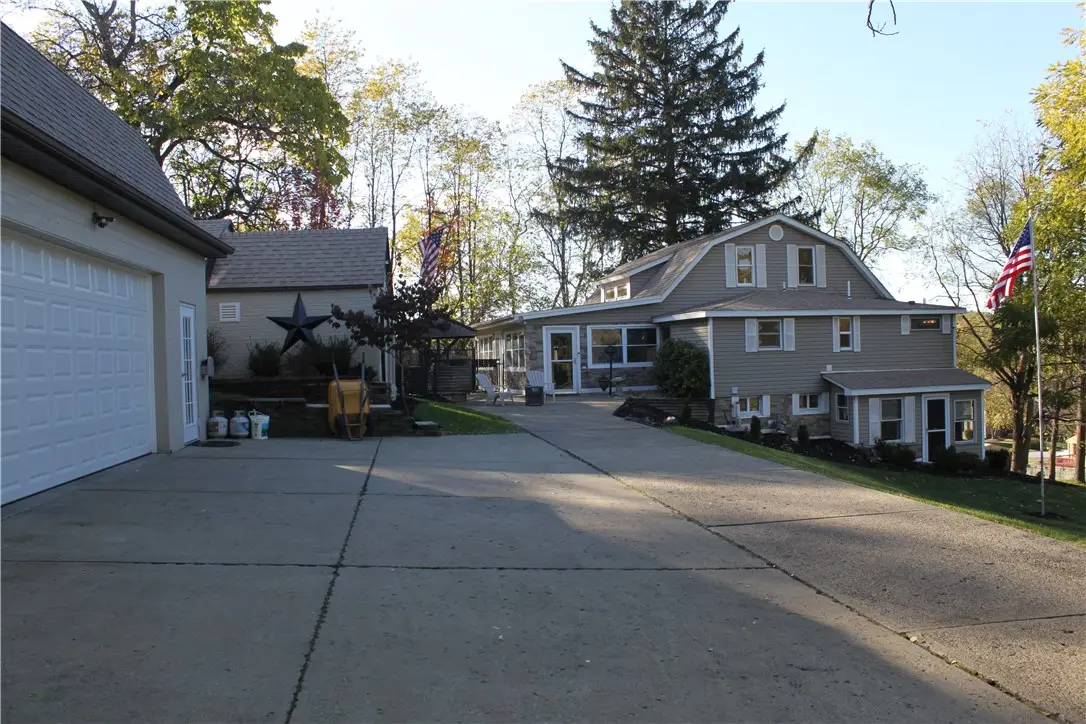 5551 Claytonia Drive, Bethel Park, PA 15102 - Image #1