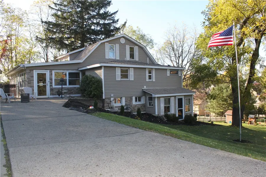 5551 Claytonia Drive, Bethel Park, PA 15102 - Image #2