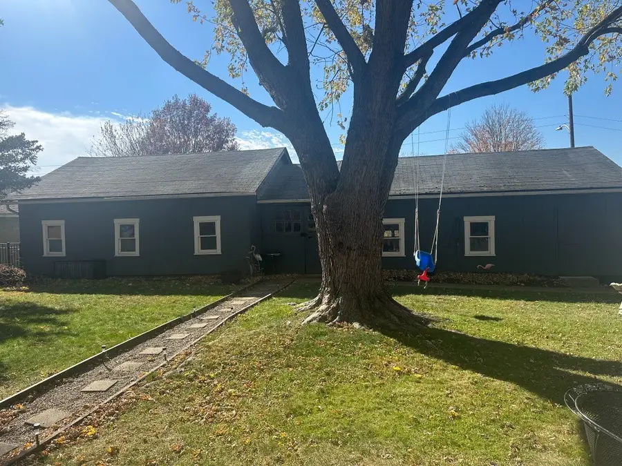 435 Mckinley Ave, Washington, PA 15301 - Image #2