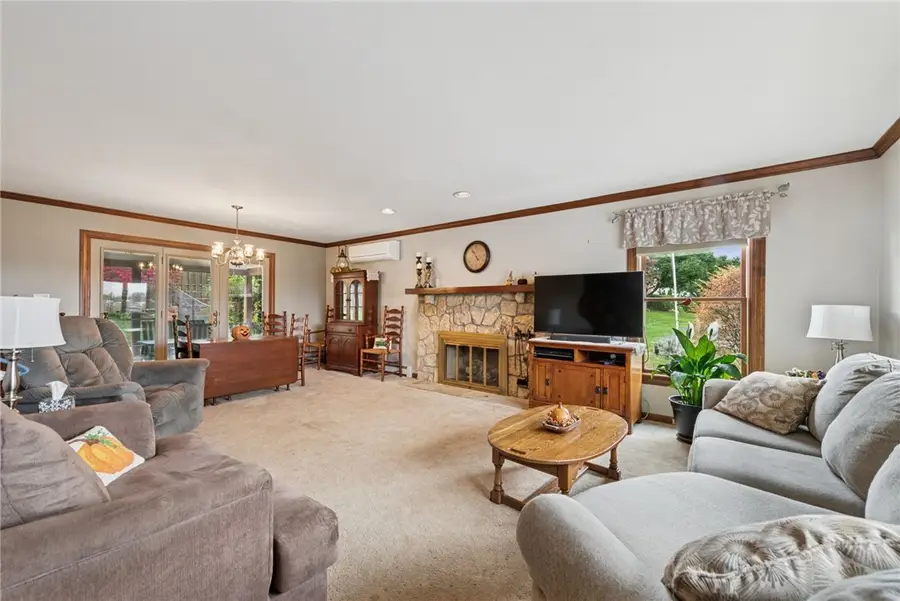 1187 Lakeview Dr, Lawson Heights, PA 15650 - Image #3