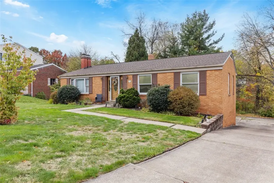 251 Wyngate Road, Carnot Moon, PA 15108 - Image #2