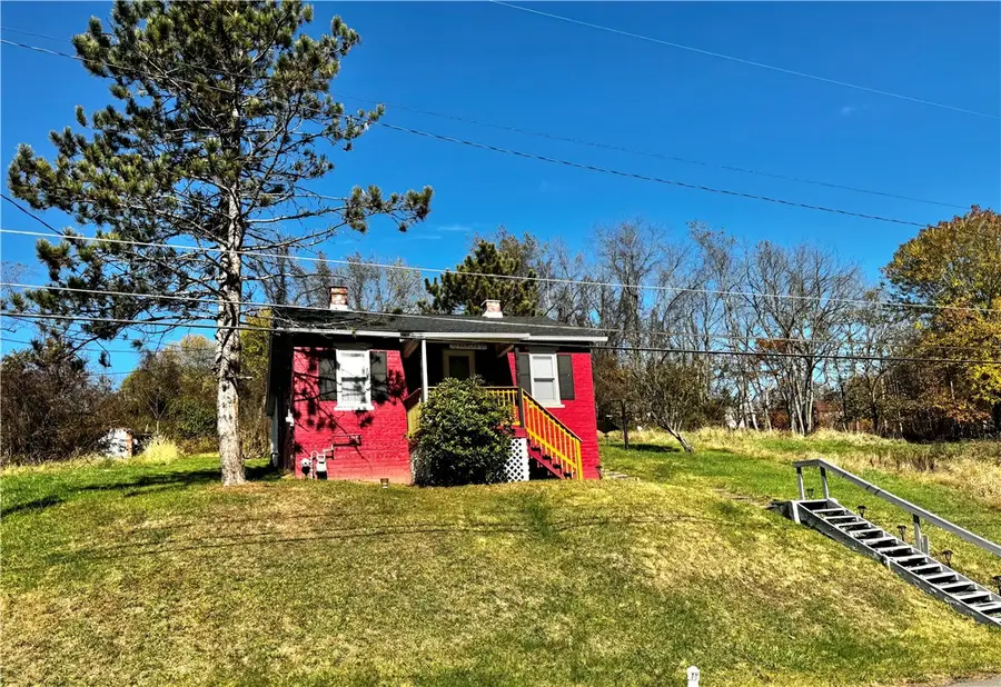 70 Mancha St, North Bethlehem, PA 15330 - #2