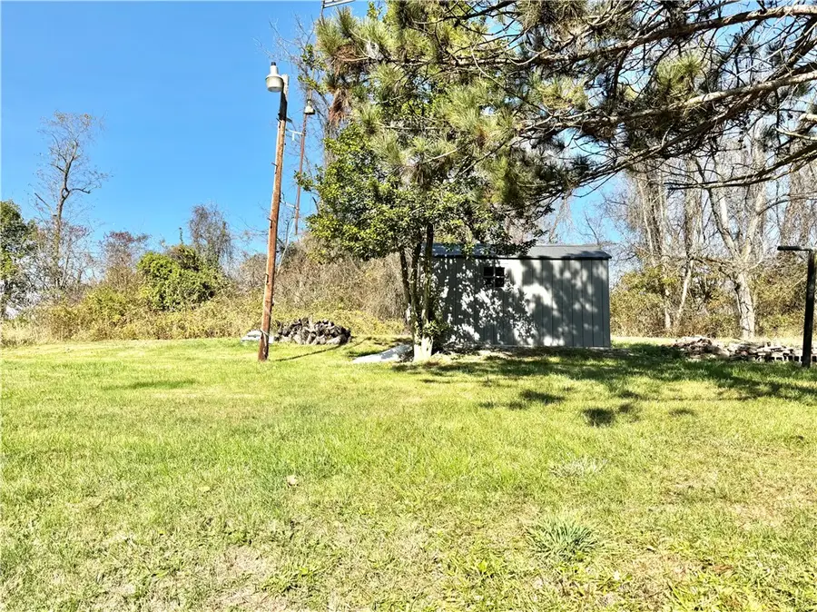 70 Mancha St, North Bethlehem, PA 15330 - #3