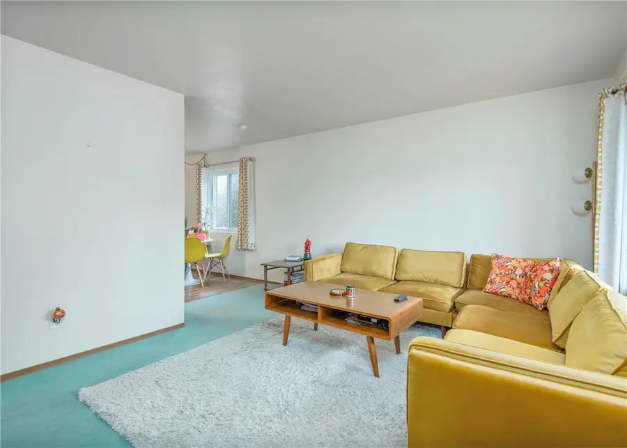 314 Dewey Ave, Washington, PA 15301 - Image #3