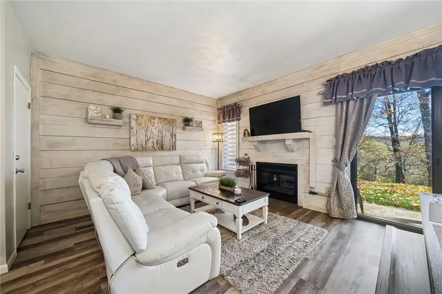 2405 Swiss Mountain Drive, Middlecreek Township, PA 15622 - Image #3