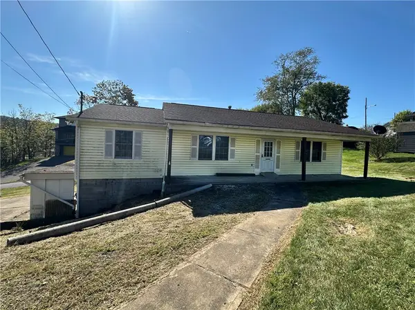 100 Belmont Ave, Meadowlands, PA 15347