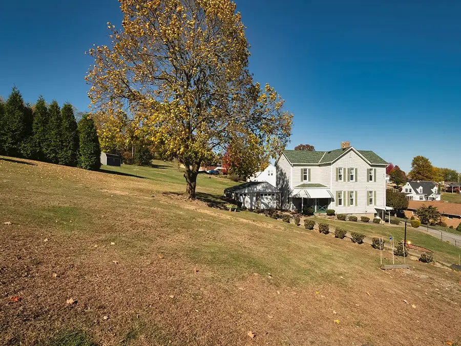 1163 Mcewen Avenue, Canonsburg, PA 15317 - Image #2