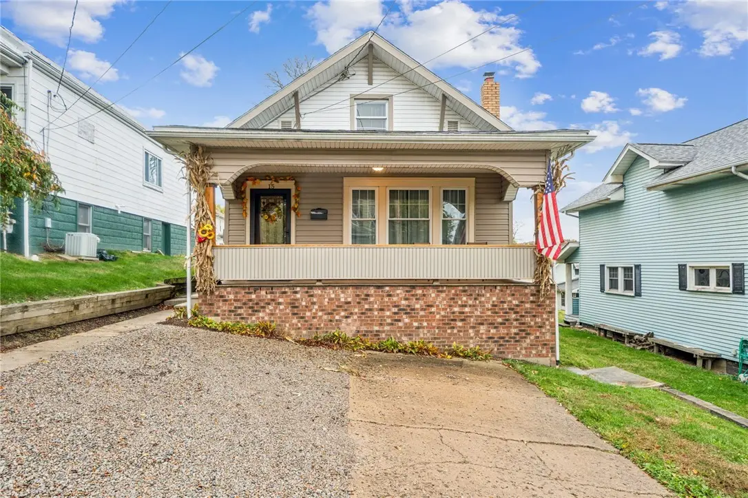 15 Hickory St, Burgettstown, PA 15021 - Image #1