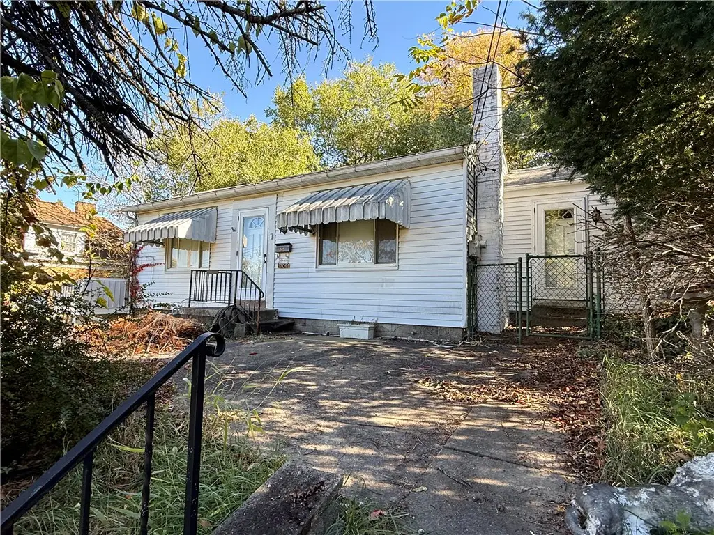 1709 Belasco Ave, Beechview, PA 15216 - Image #1