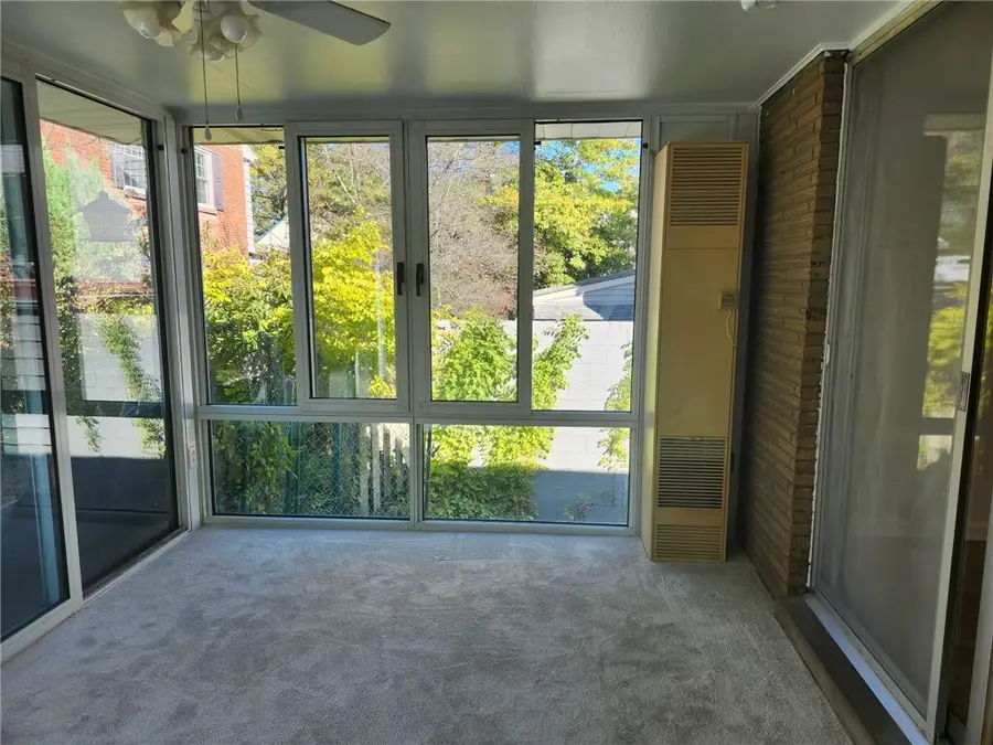 1406 Greentree Road, Scott Township, PA 15220 - Image #3