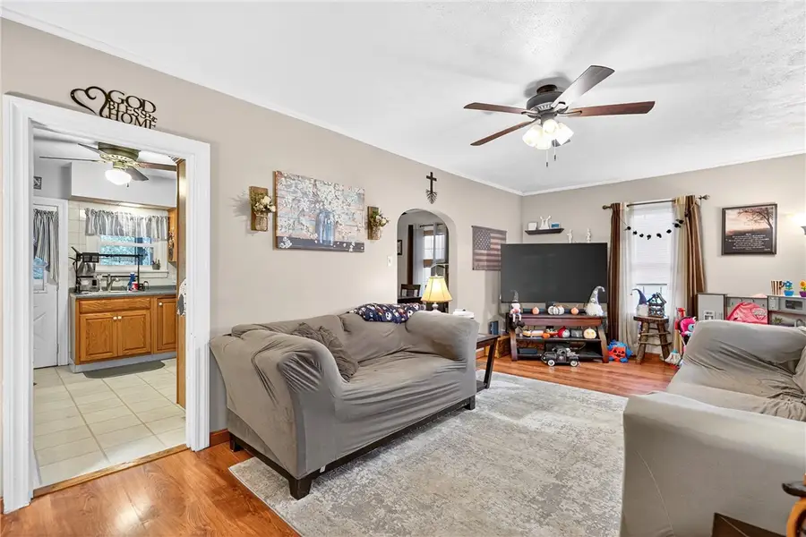 1252 Wall Ave, Jefferson Hills, PA 15025 - Image #2