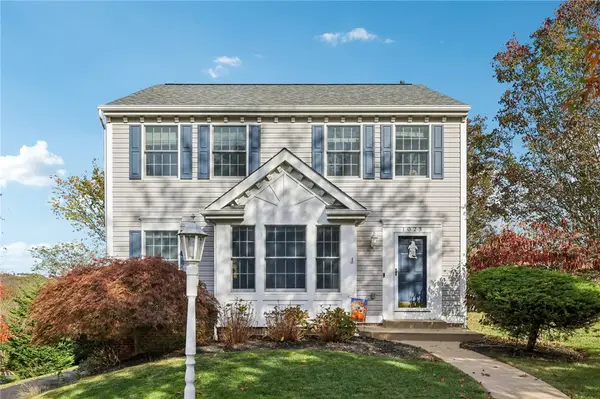 1023 Woodridge Dr, North Strabane, PA 15317