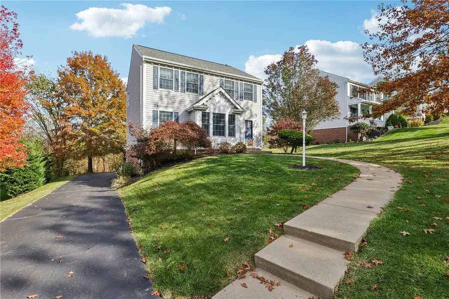 1023 Woodridge Dr, North Strabane Township, PA 15317 - Image #2