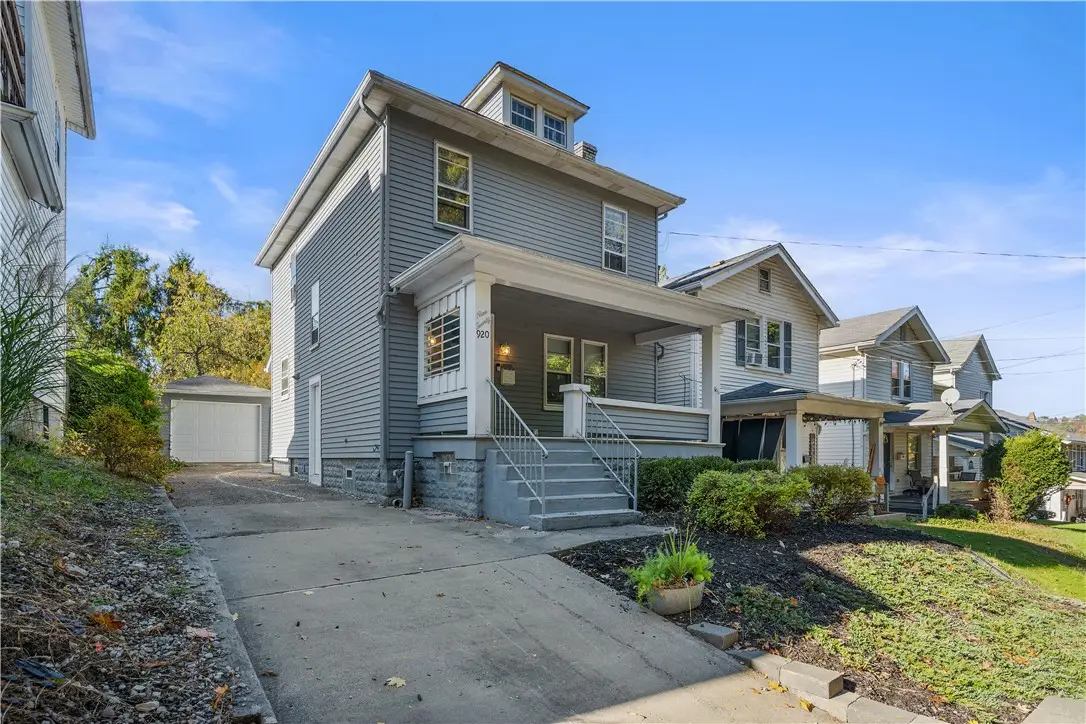 920 Watson St, Coraopolis, PA 15108 - #1