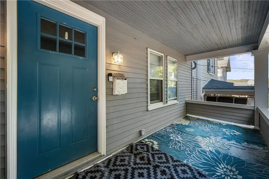 920 Watson St, Coraopolis, PA 15108 - #2