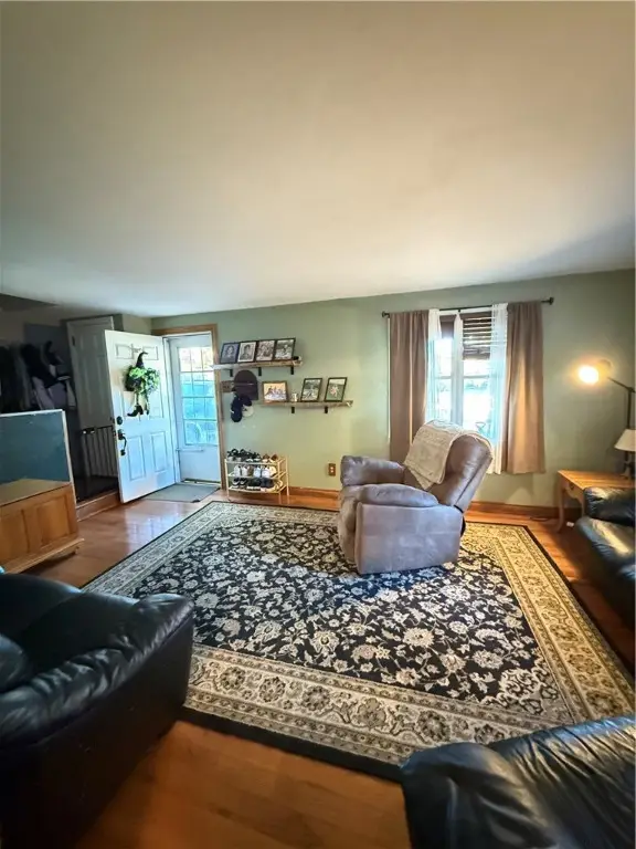 556 Highview Road, Baldwin Township, PA 15234 - Image #3