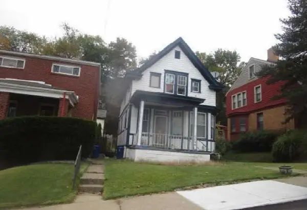 1156 Pemberton St, Brighton Heights, PA 15212