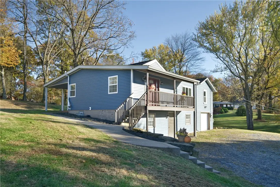 113 Murray Dr, Middlesex, PA 16059 - Image #1