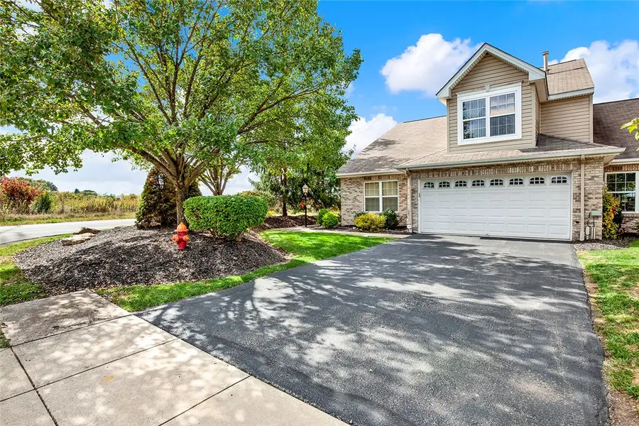 2300 Wheatland Cir, Murrysville, PA 15626 - Image #3