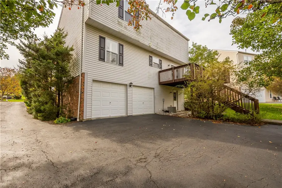 610 Turnberry, South Fayette, PA 15071 - Image #3