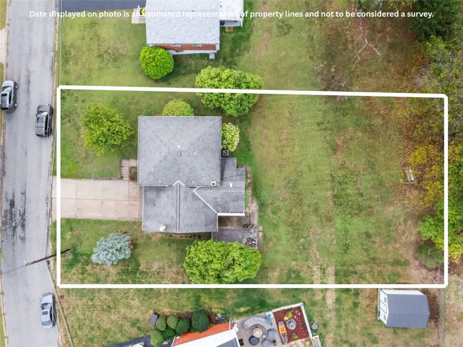 586 Galway Dr., Bethel Park, PA 15102 - Image #3