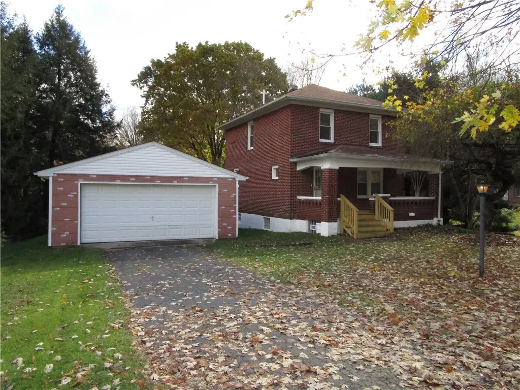 2019 Parkdale Ave., Hermitage, PA 16148 - Image #1