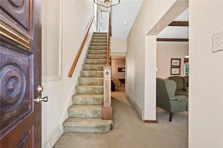 2767 Zephyr Ave, Pittsburgh, PA 15204 - Image #3