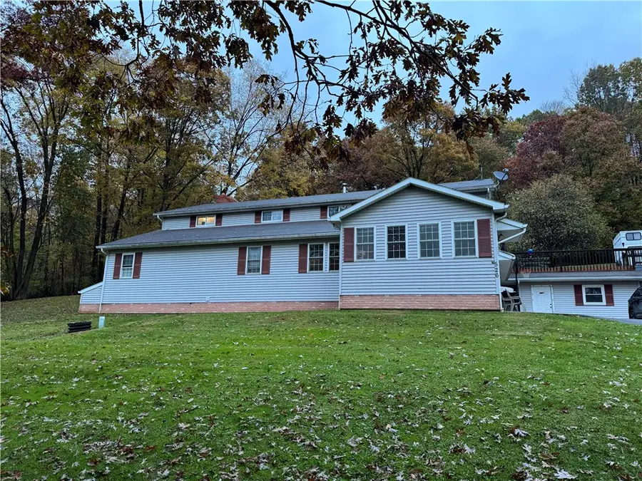 526 E River Rd, Edinburg, PA 16116 - Image #2