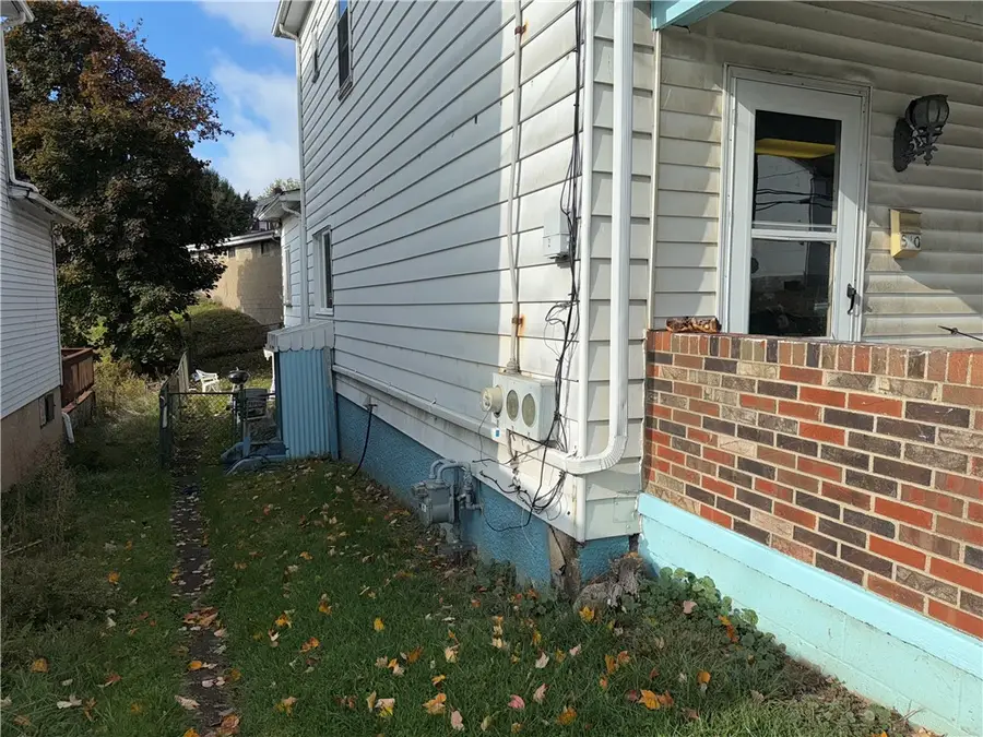 510 Harrison Ave, Jeannette, PA 15644 - Image #2