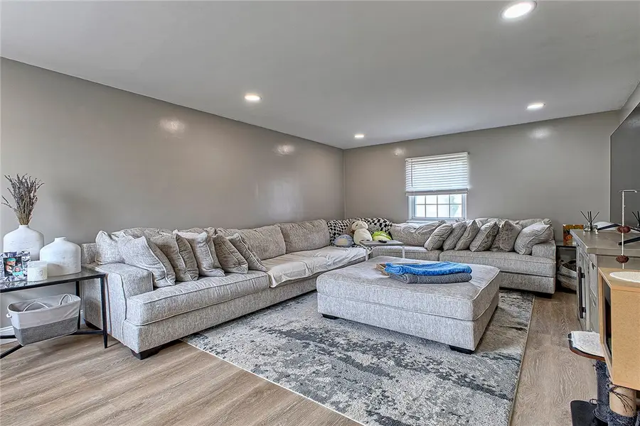 1608 Kansas Avenue, White Oak, PA 15131 - Image #2