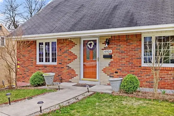 4916 Young Dr, Baldwin Boro, PA 15227