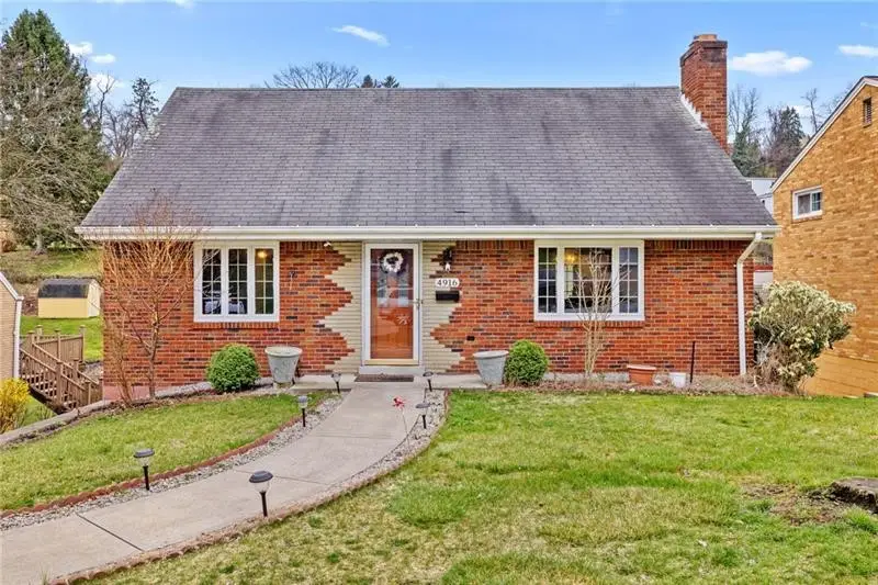 4916 Young Dr, Baldwin, PA 15227 - Image #2