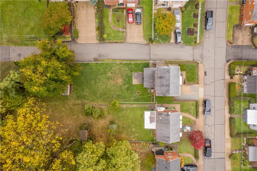 3613 Kaufmann Ave, Brentwood, PA 15227 - Image #3