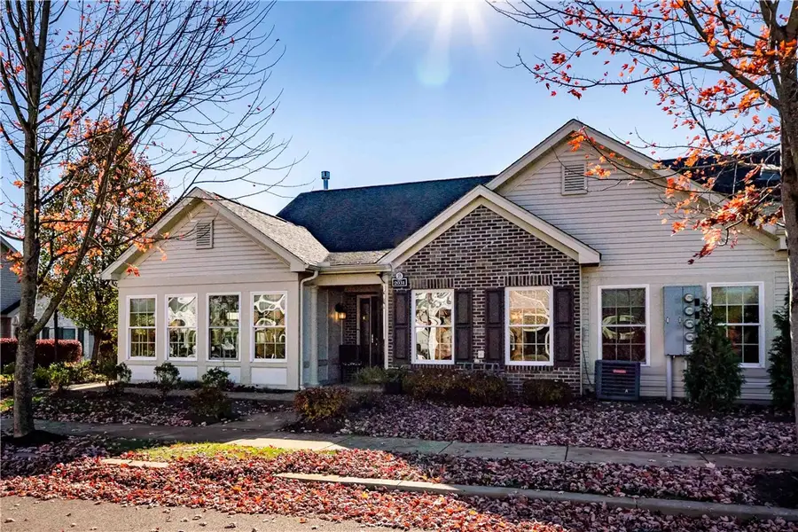 2031 Isleworth Lane, Cranberry Township, PA 16066 - Image #2