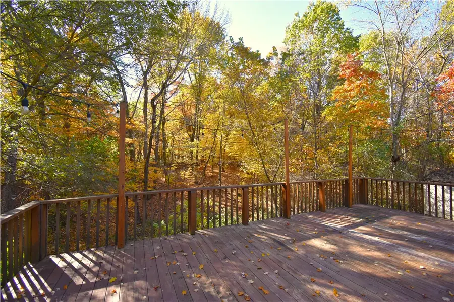 945 Cherriwood, New Bedford, PA 16143 - Image #3