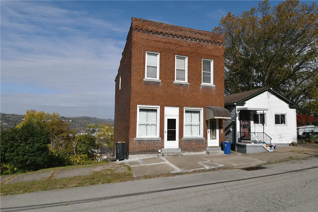 3413 Ridgway St, Pittsburgh, PA 15213 - Image #1