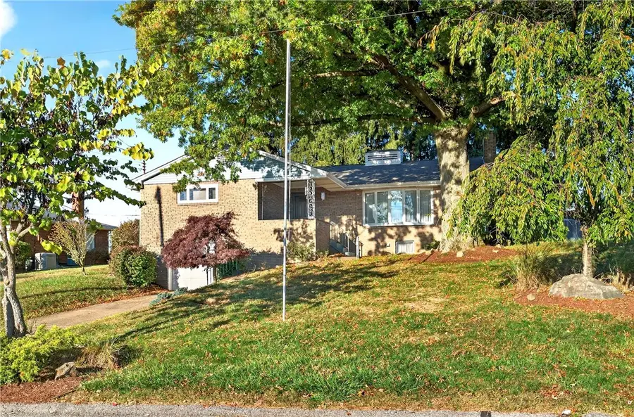 204 Nimitz Dr, McKeesport, PA 15132 - Image #3